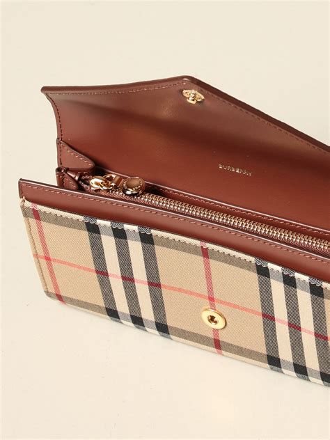 burberry woman wallet